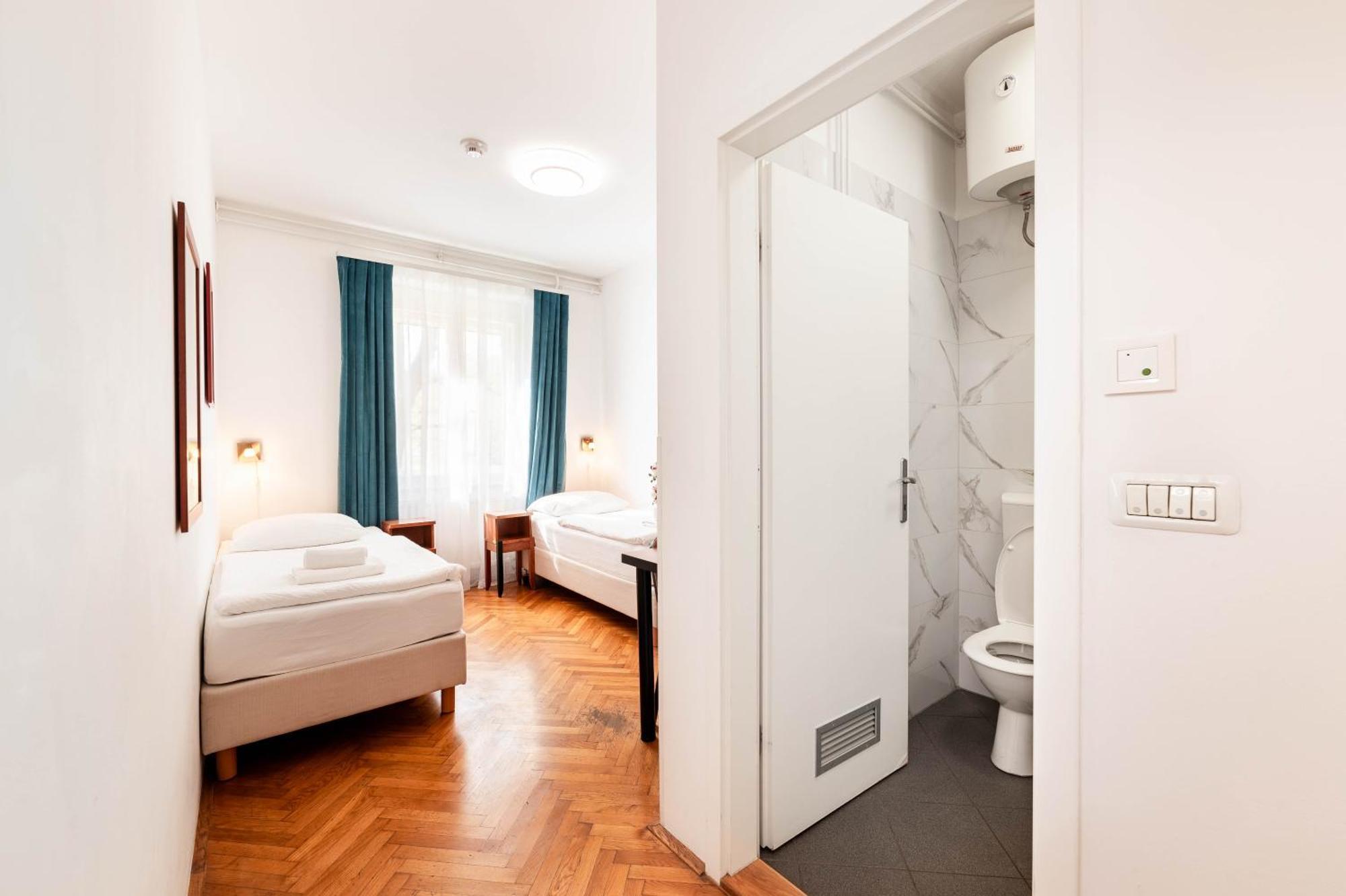 Penzion Pod Lipo Ljubljana Oda fotoğraf